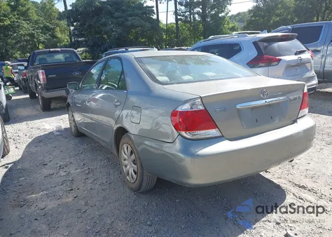 2005 Toyota Camry Le from USA, damaged, VIN 4T1BE32K15U512095